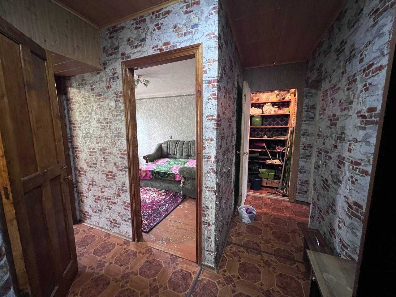 Продам 2 комнатную квартиру в Днепровском районе