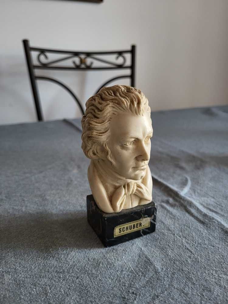 Busto Franz Schubert