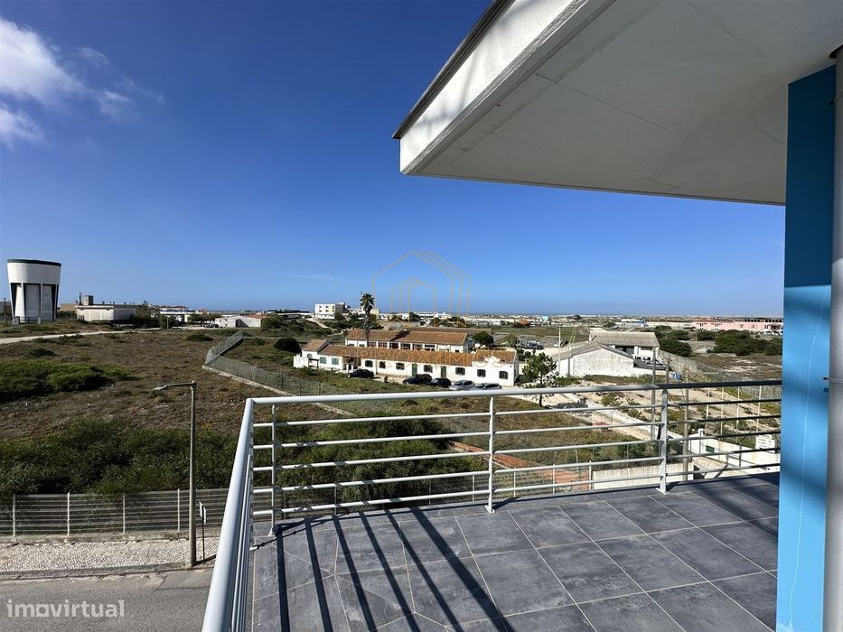 Apartamento T3 novo c/ parqueamento - Gala