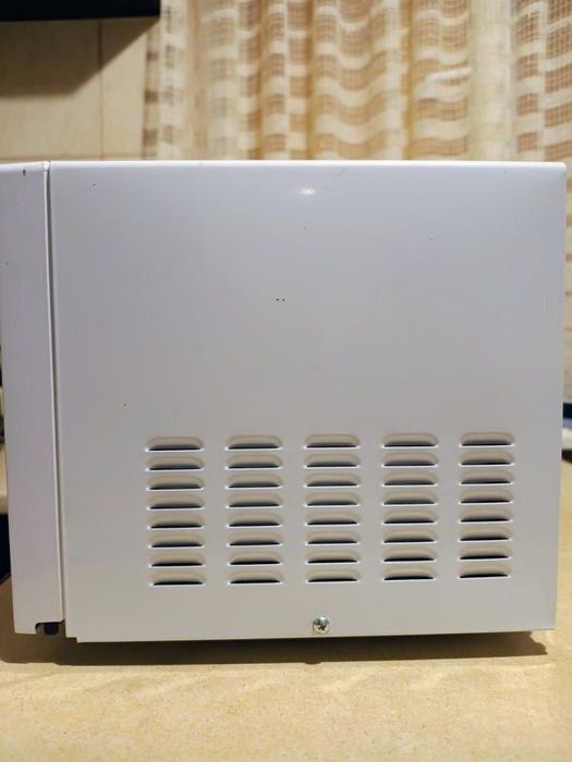 Продаем микроволновку