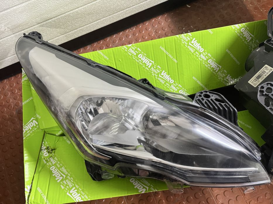 Farois Peugeot 3008 / 5008 Originais