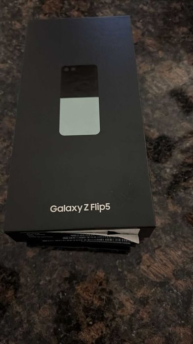 Telefon Samsung Z flip5
