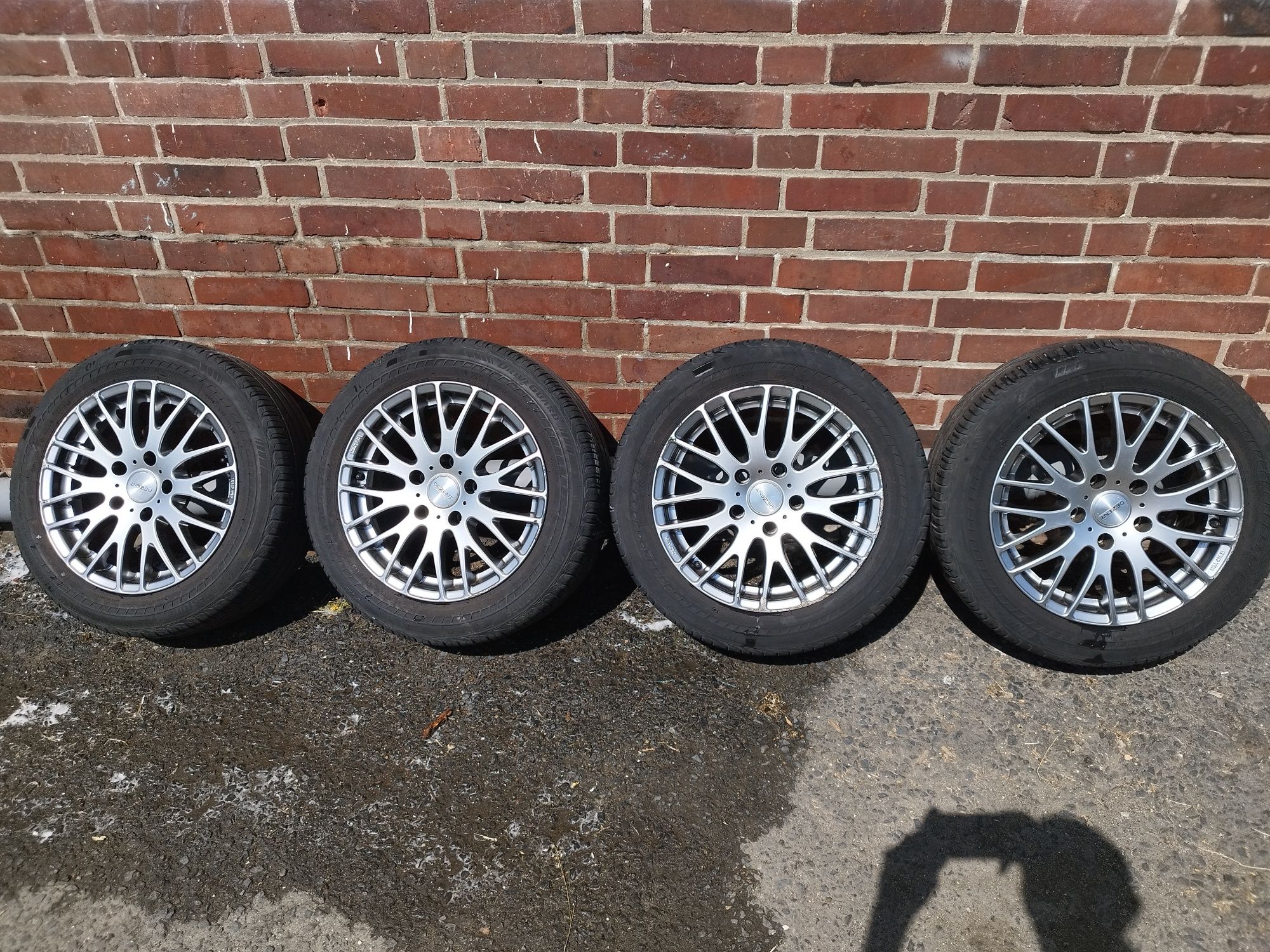 Koła felgi Dezent BMW 5x120 r16 opony Bridgestone