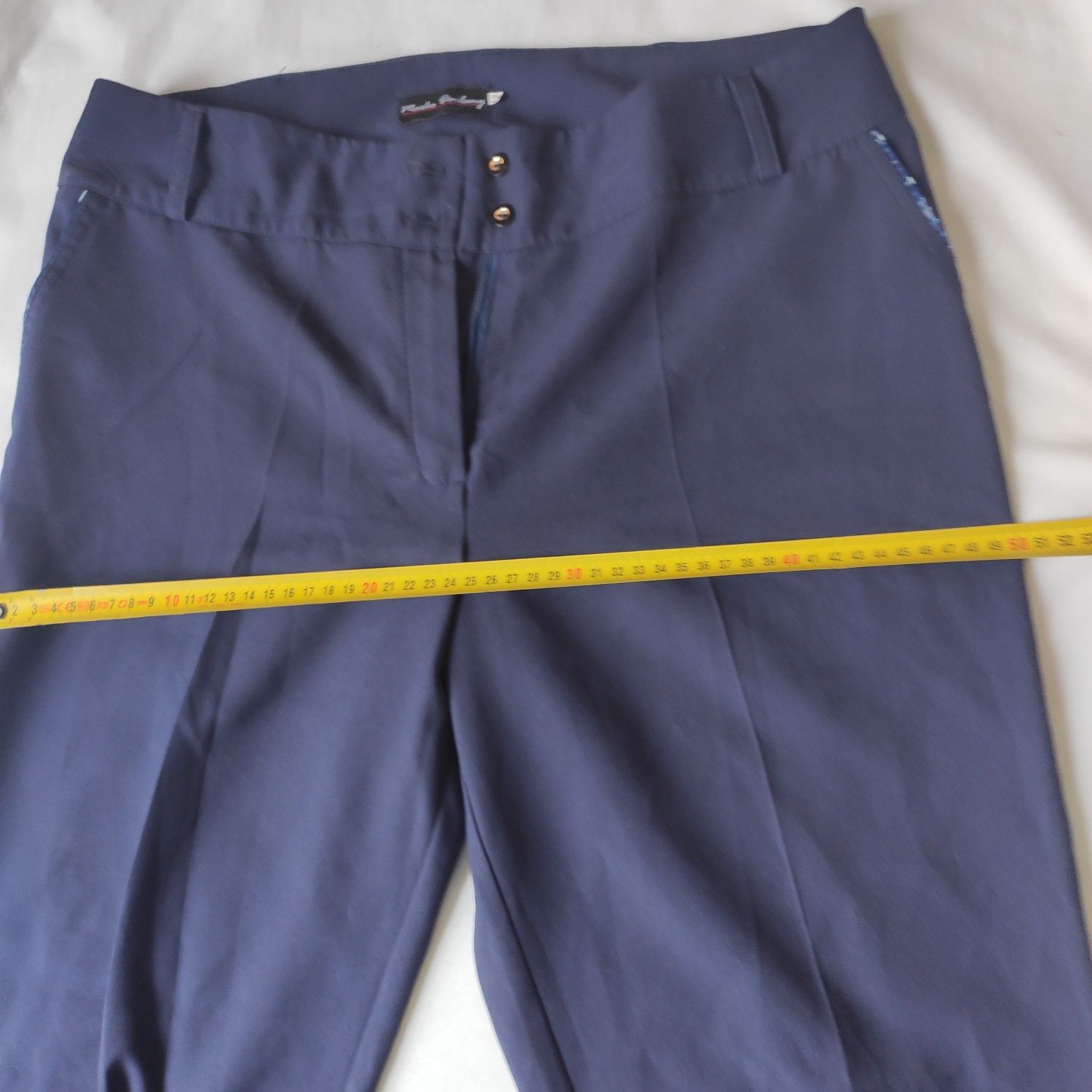 Класичні брюки синього кольору