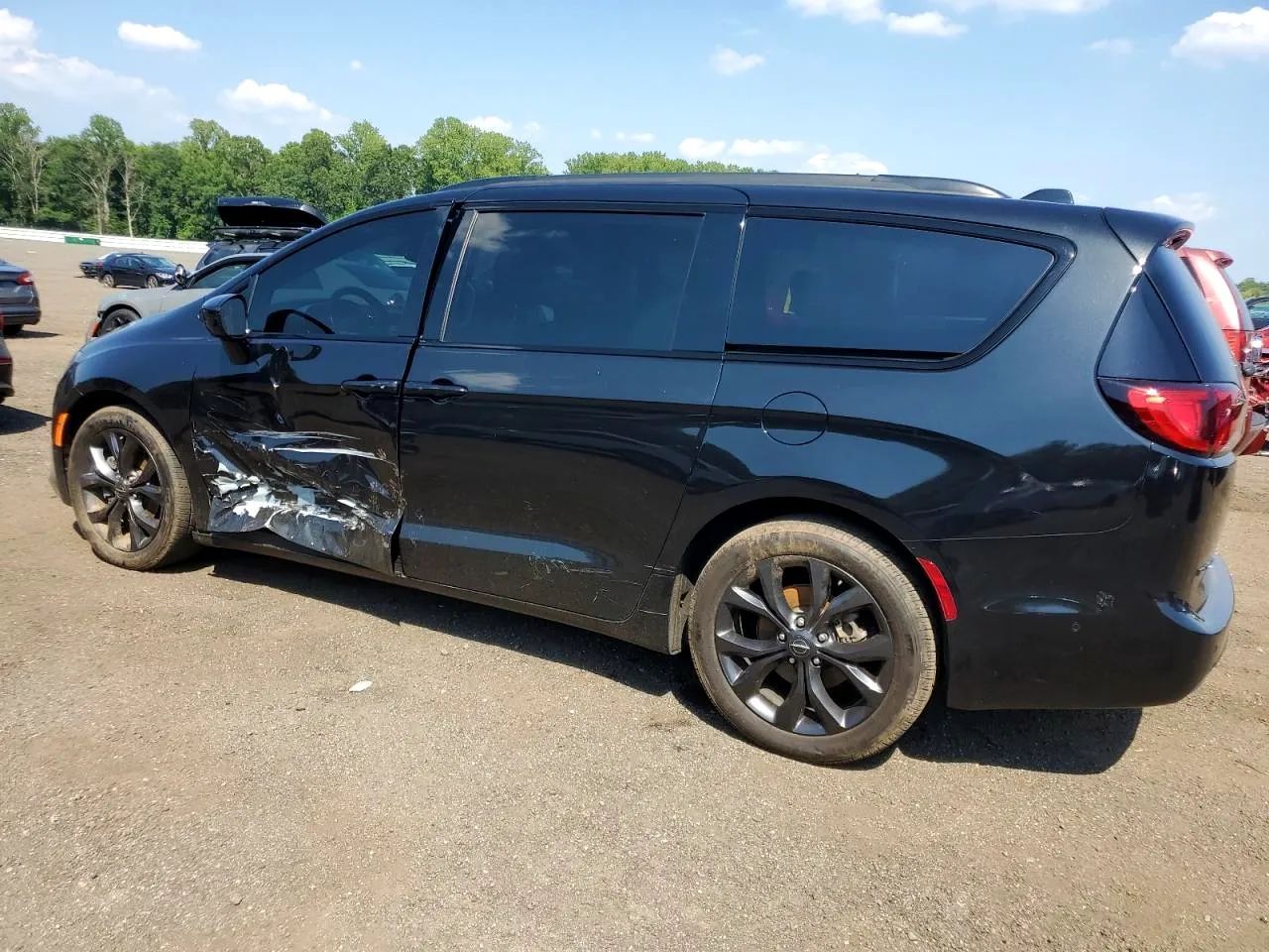Chrysler Pacifica 7 osobowaa TOURING L PLUS S line 3,6 V6 /Posiadamy również inne modele