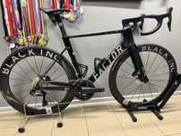 Factor Ostro 2.0 Black Inc ceramicspeed
