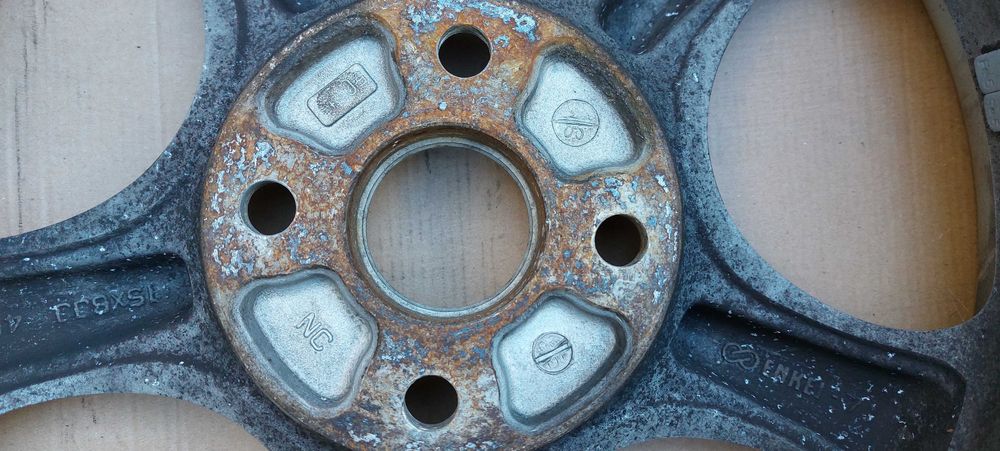 Alufelgi 15" lekkie Enkei Opel Astra Mazda