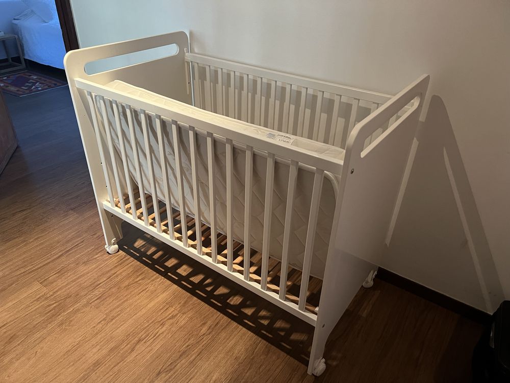 Baby Cot - Cama de Bebe - Berço