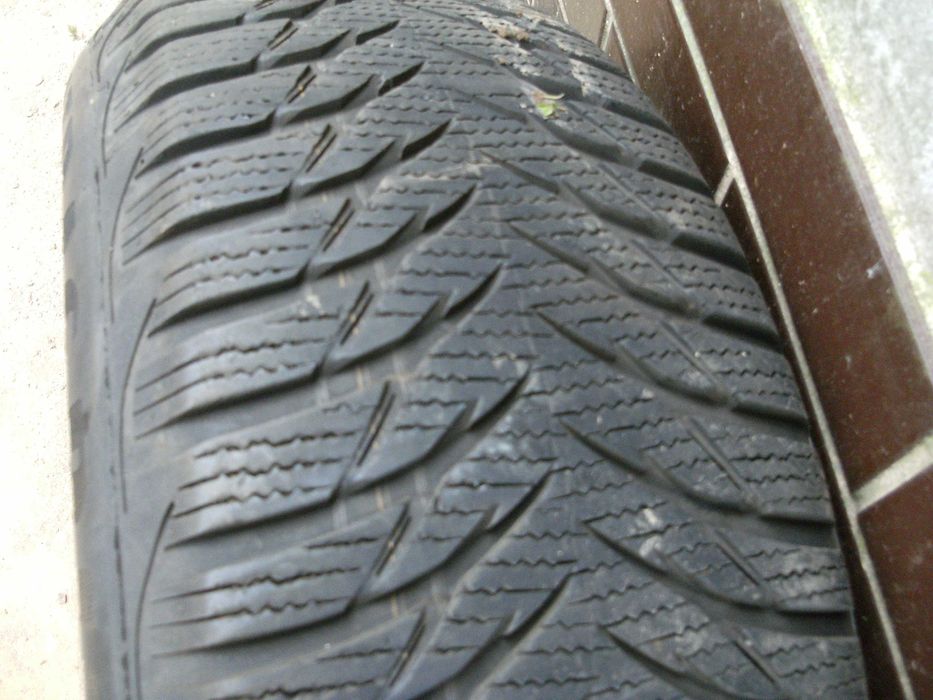 komplet kół /4 szt/ felgi ,opony ,kołpaki, opony 215 x 65 R16,