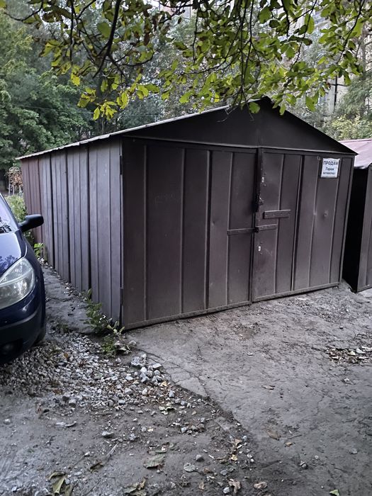 Продам гараж металический 5 й заречный 40
