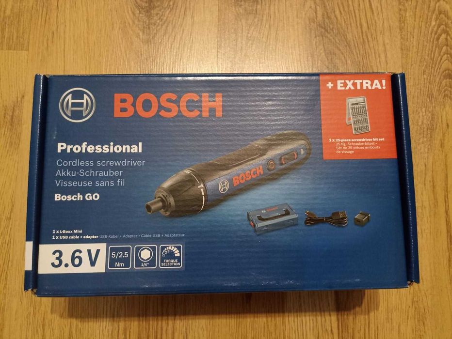 Bosch GO wkrętak akumulatorowy + akcesoria w walizeczce.