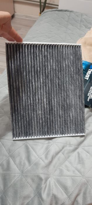 Фільтр салона вугільний Ford Lincoln та багато інших