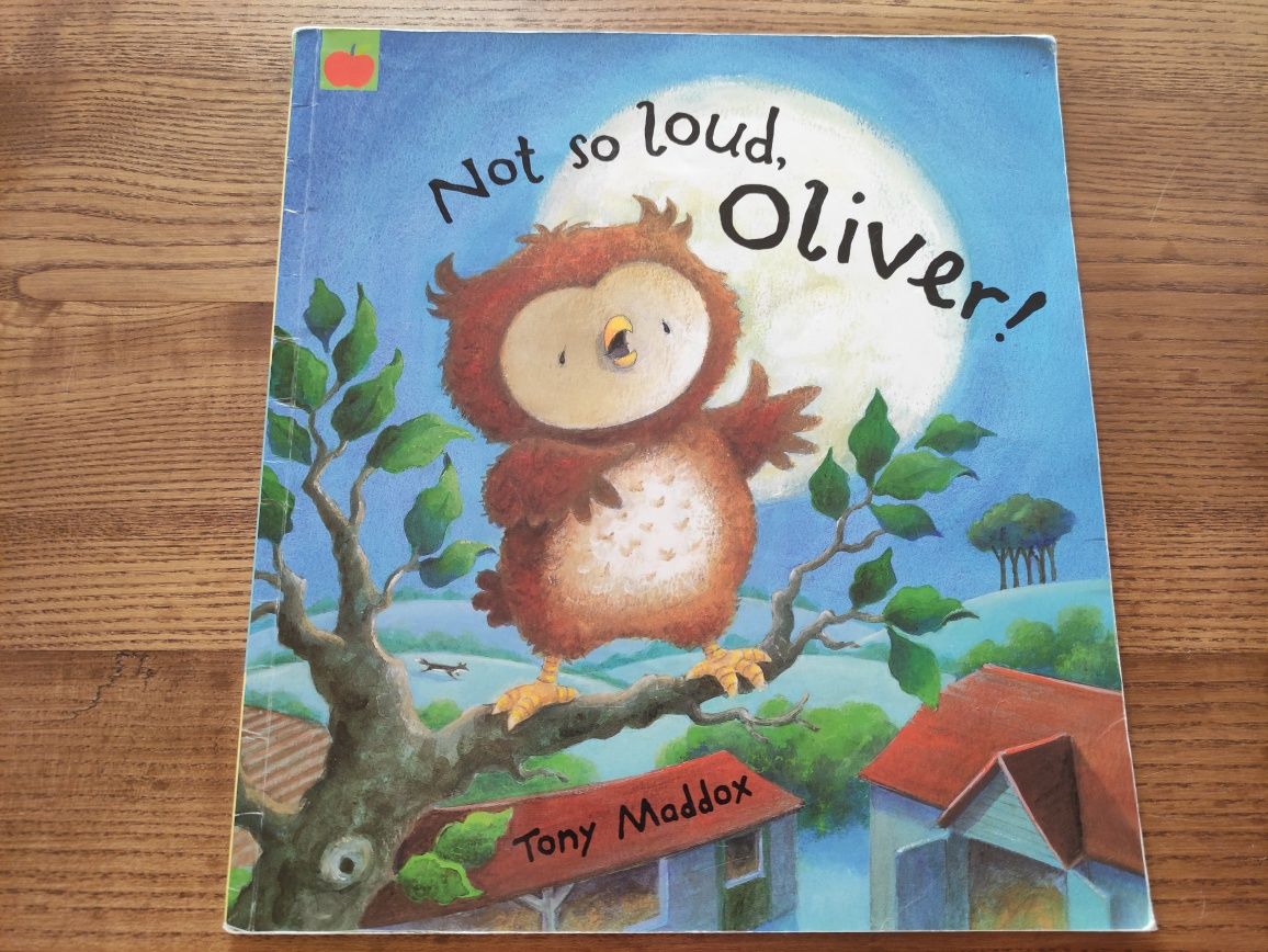 Książka dla dzieci Not So Loud Oliver po angielsku