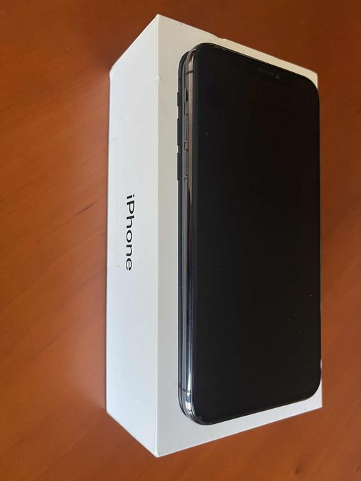 iPhone XS 64 GB Preto em muito bom estado