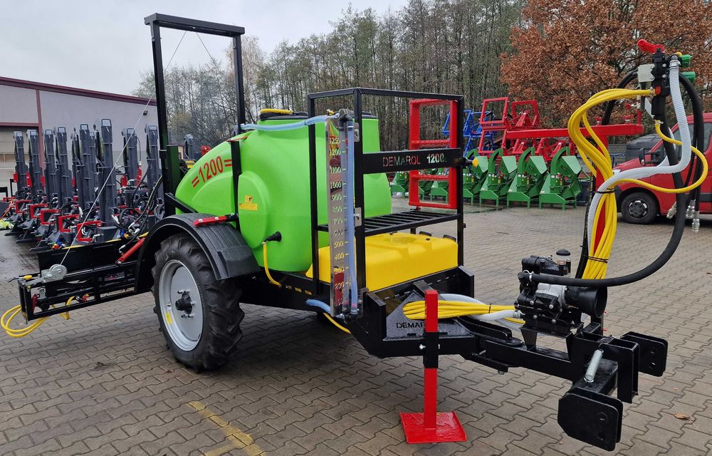 Opryskiwacz przyczepiany zawieszany 1200 litrów lanca 12m DEMAROL