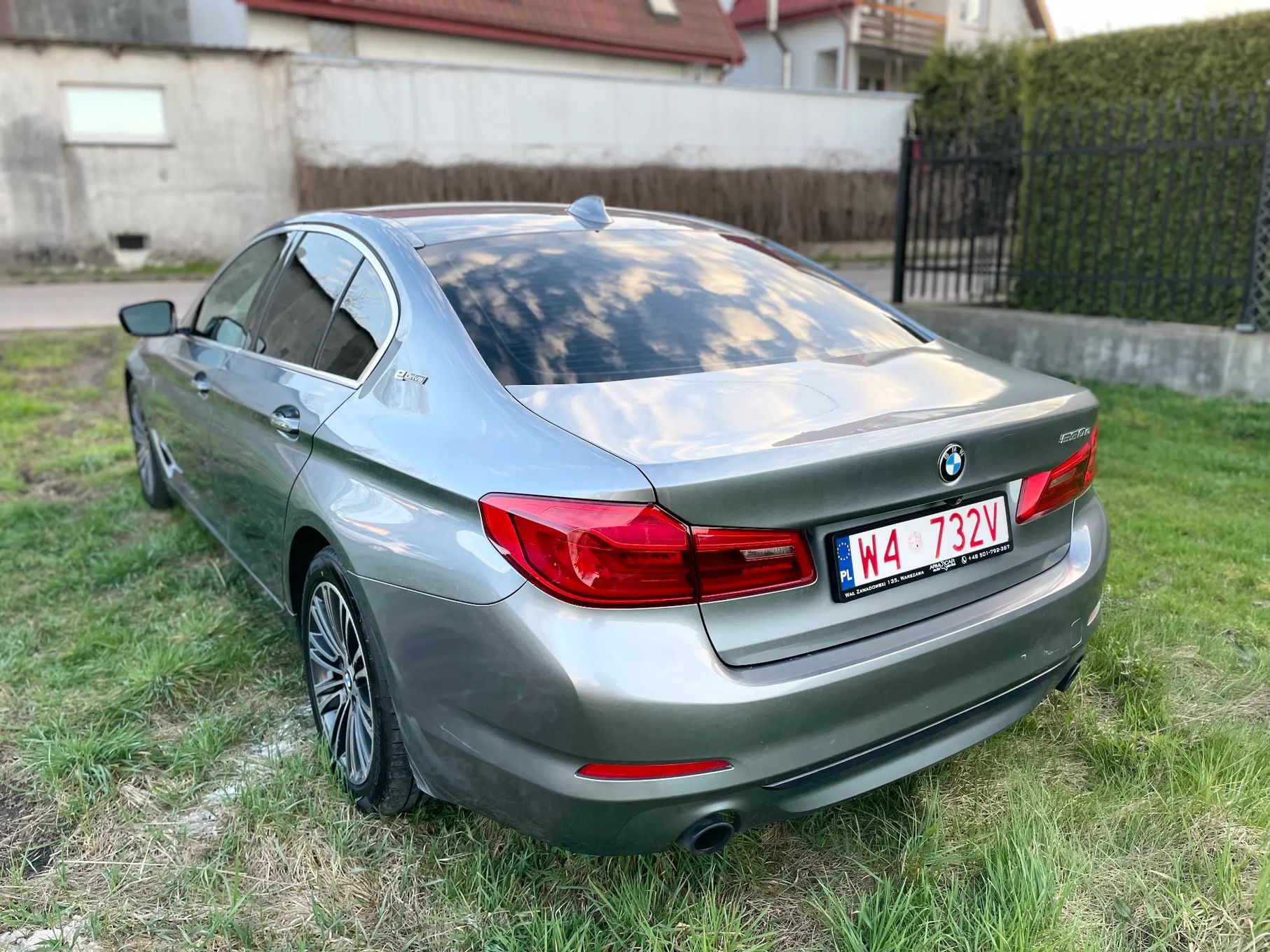 BMW Seria 5 BMW 530e iPerformance • Hybryda plug-in