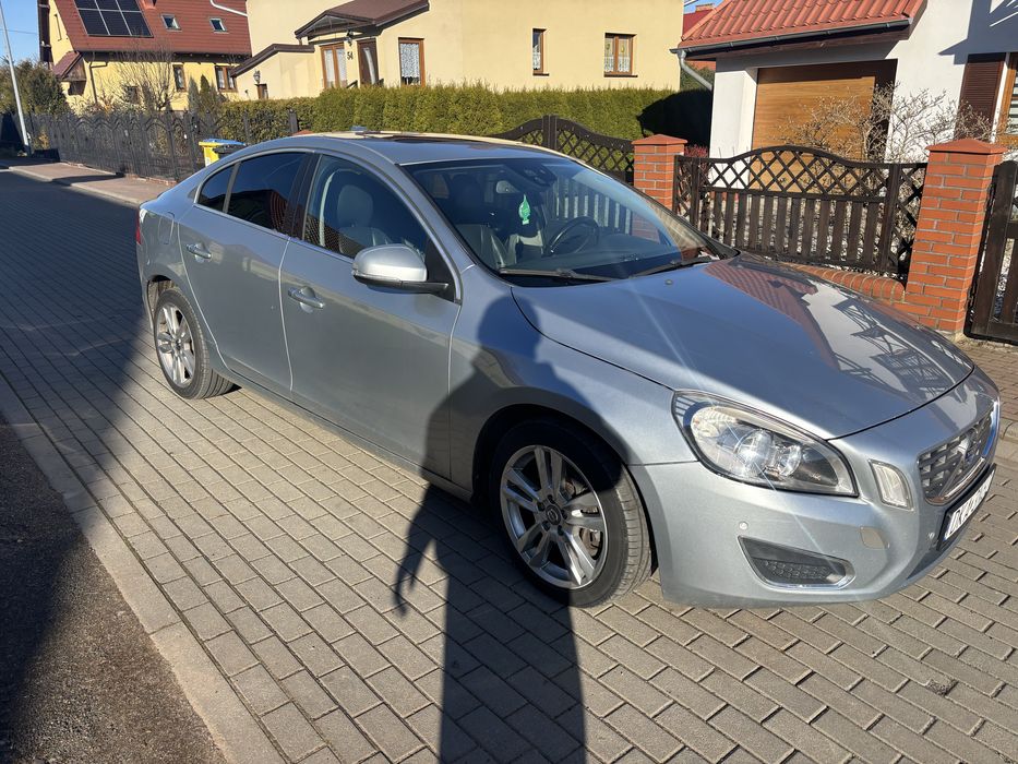 Volvo s60 T5 2.5 turbo 250KM s 60