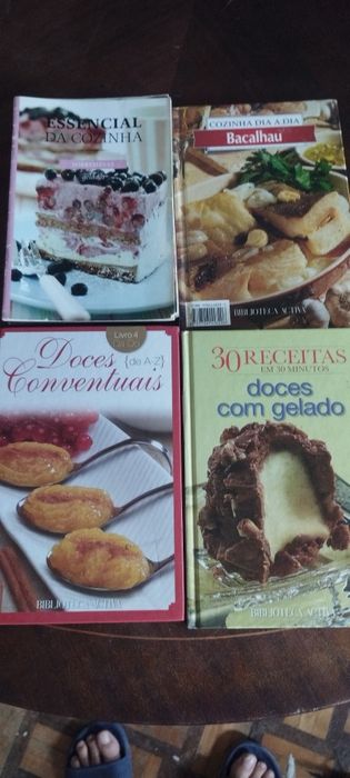 Vários livros culinária