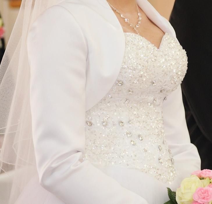 śliczna suknia ślubna Lulu Bridal Relavance