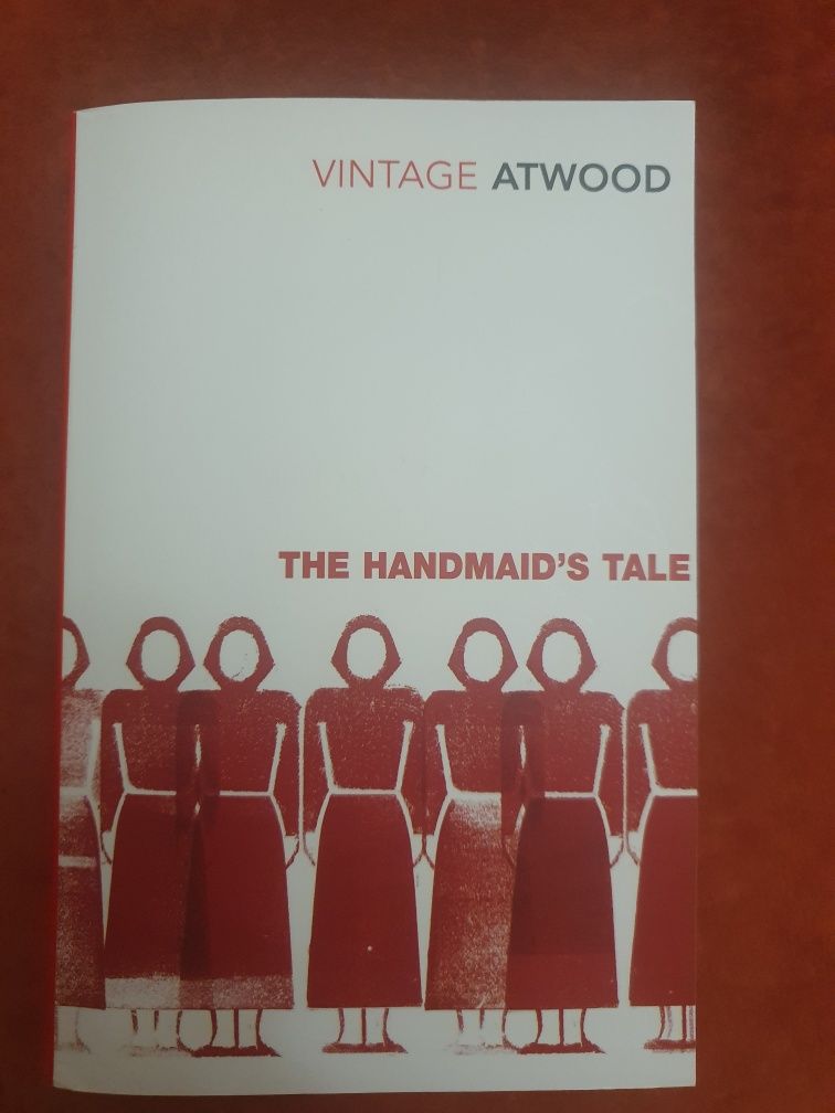 "The Handmaid's Tale" Atwood