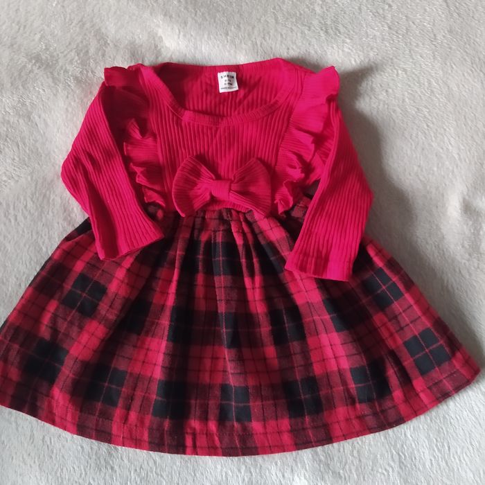 Czerwona sukienka niemowlęca, r. 6-9 m