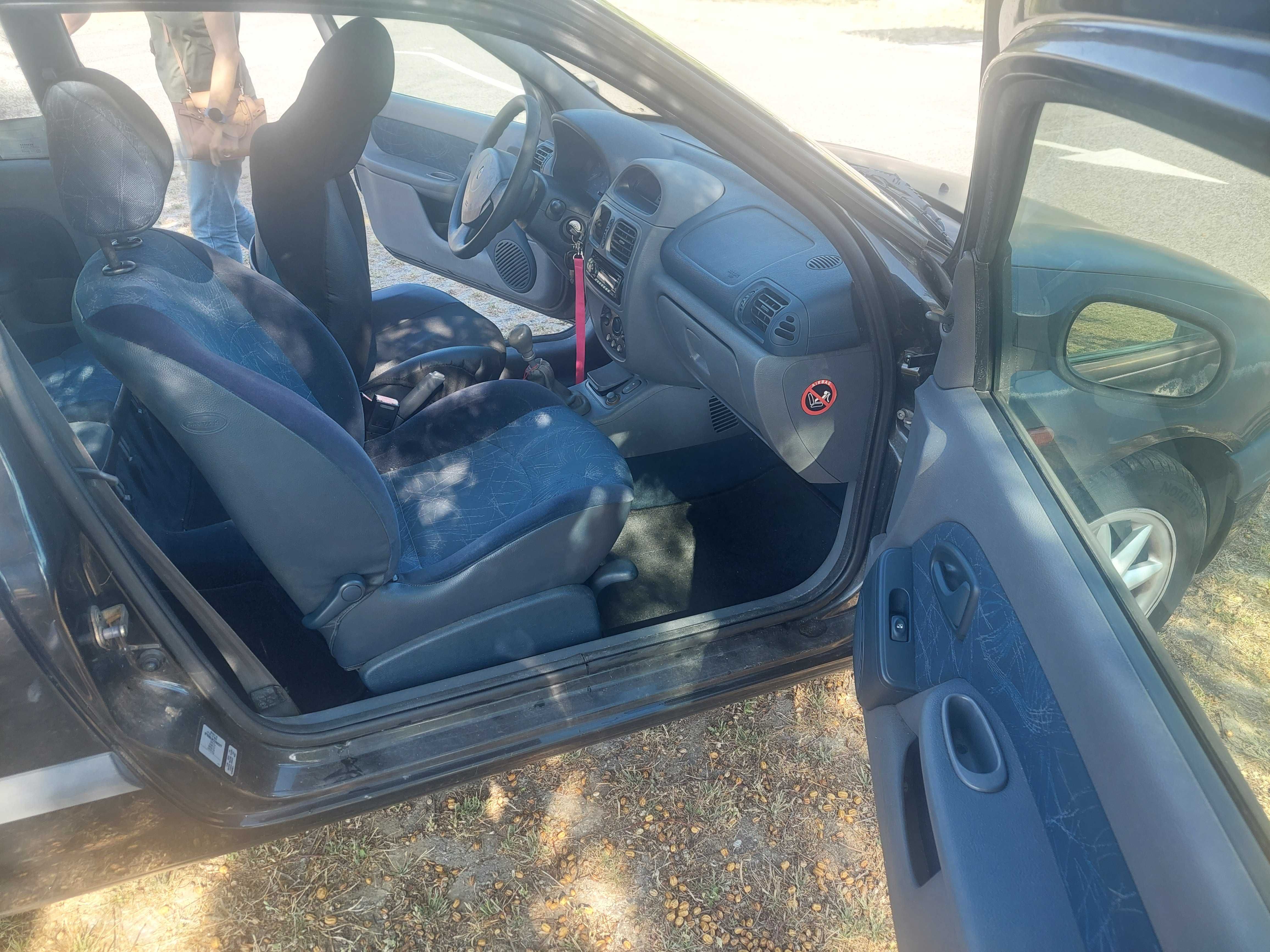 Renault Clio 1.4