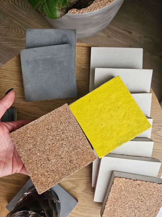 Białe i szare Betonowe podkładki pod kubek