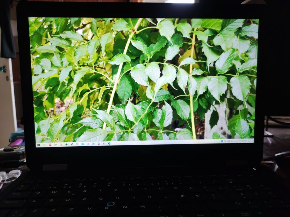 Dell E5570. 8gb ddr4. 1Тb hdd. 15.6 fhd ips. kl. nfc