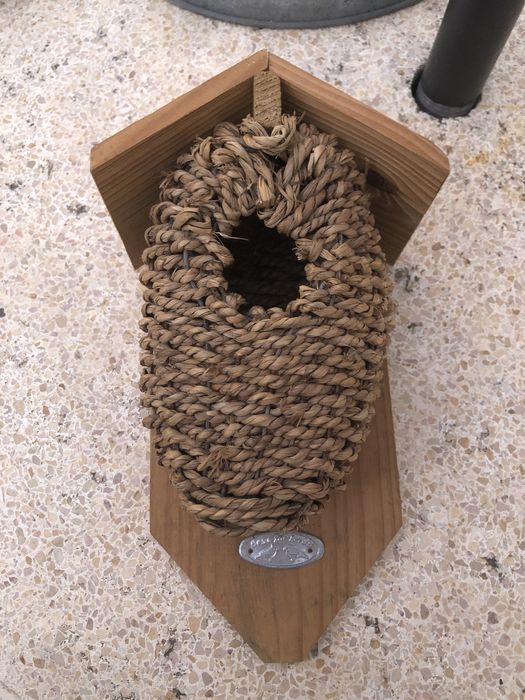 Ninho para pássaros