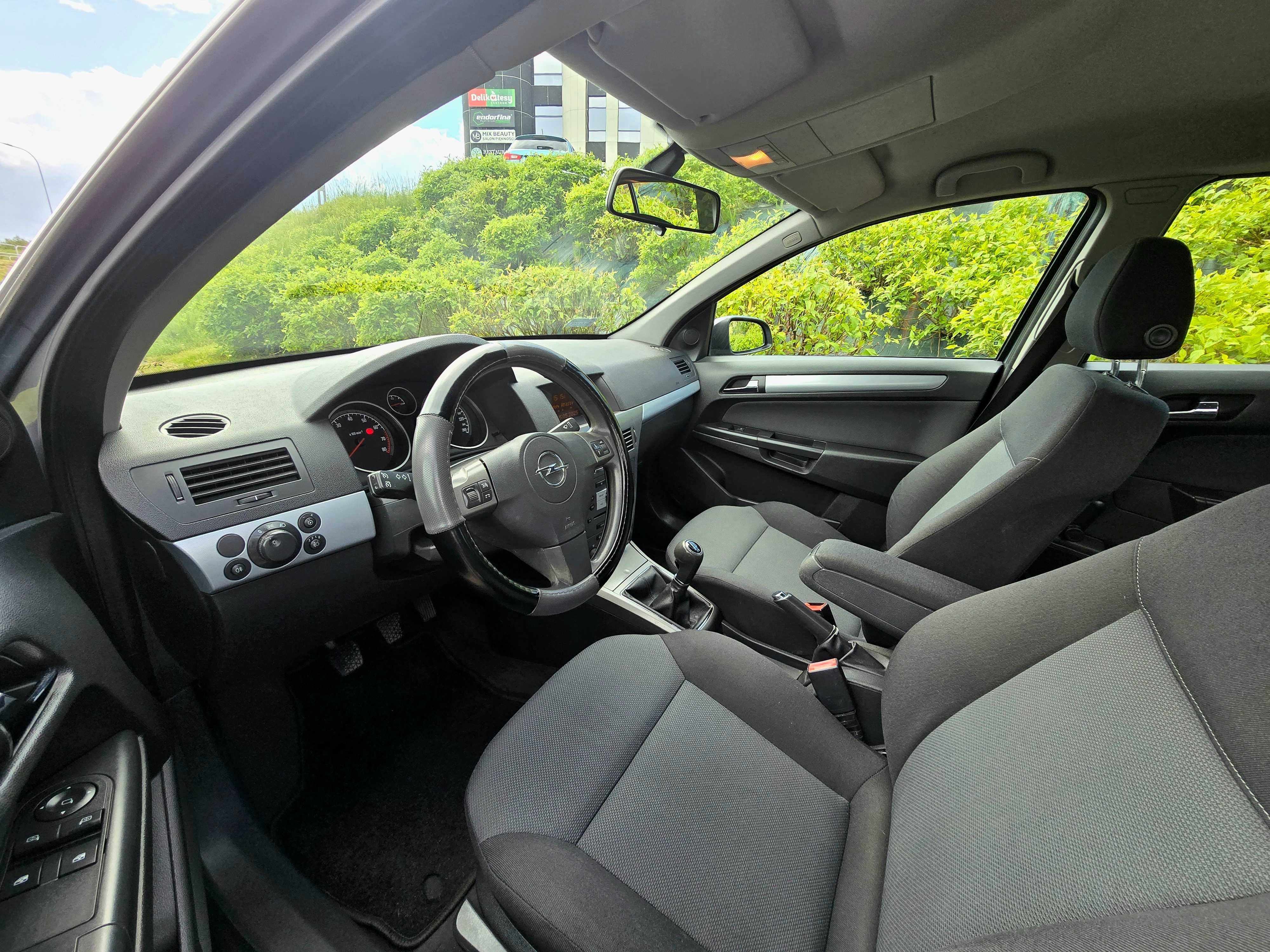 Opel Astra H 1.4*benzyna*zadbany*niski przebieg*199tys*bez rdzy!