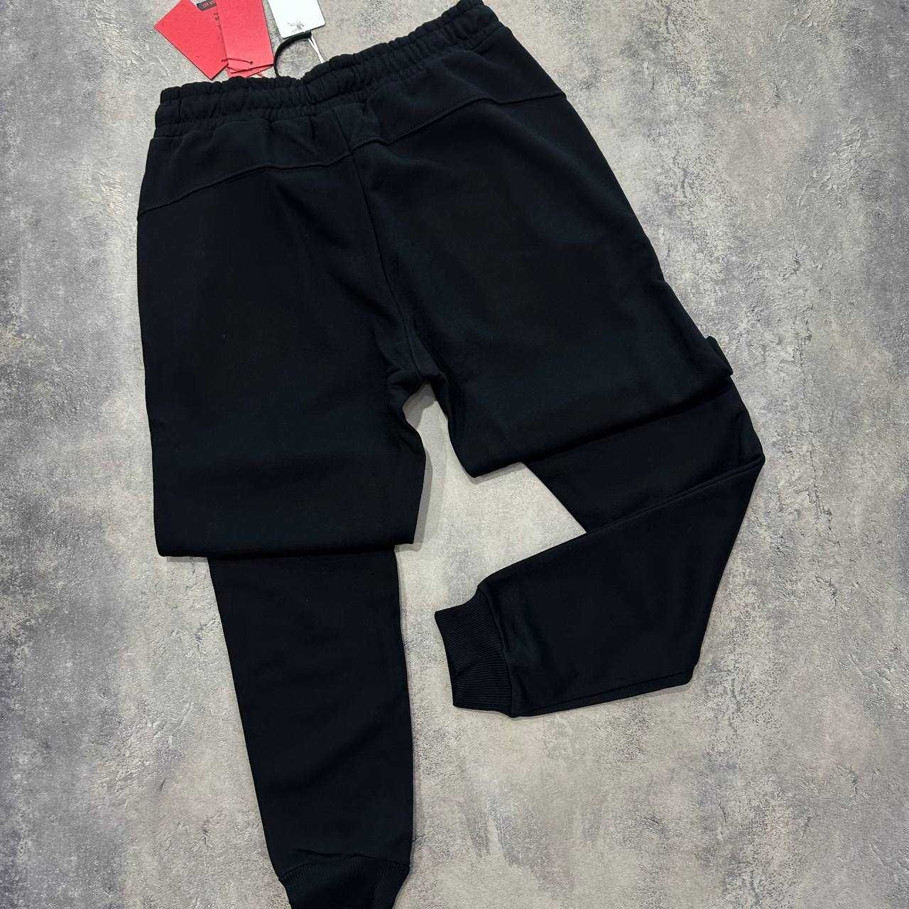 SALE!!!Чоловічі спортивні штани Hugo Boss (розмір - XXL)