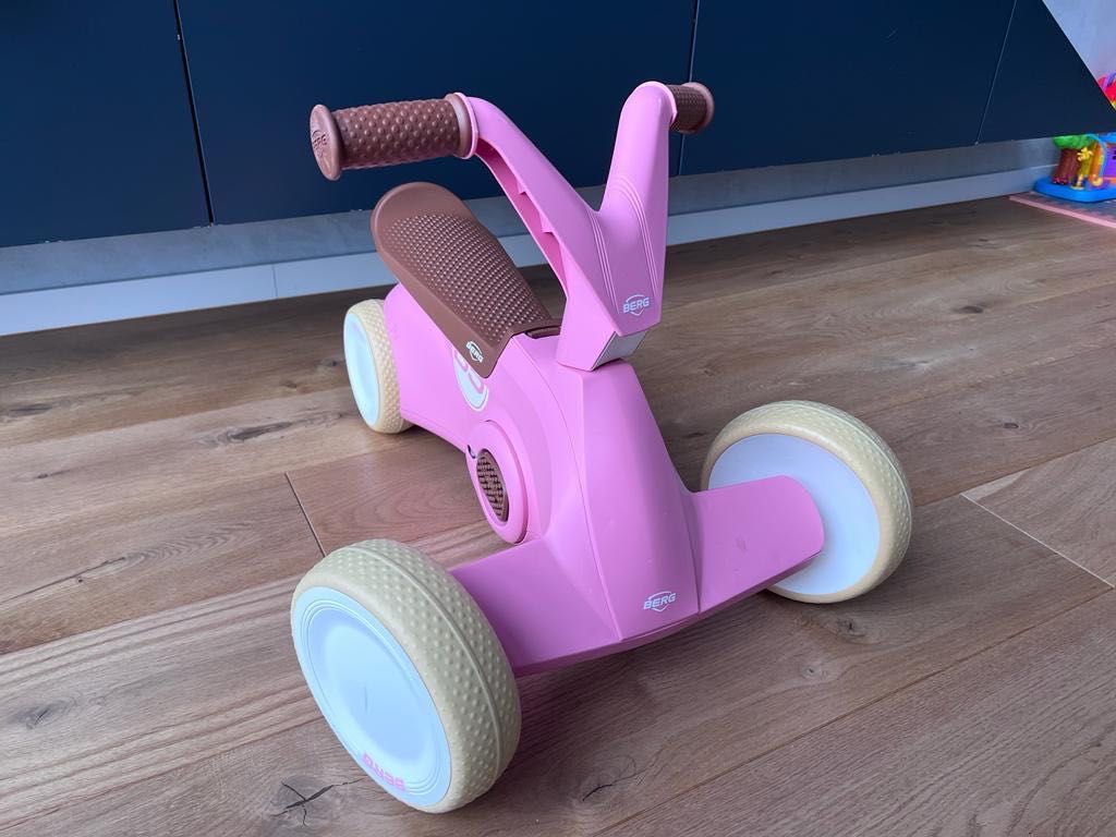 BERG gokart jeździk na pedały Go2 retro różowy + rączka do prowadzenia