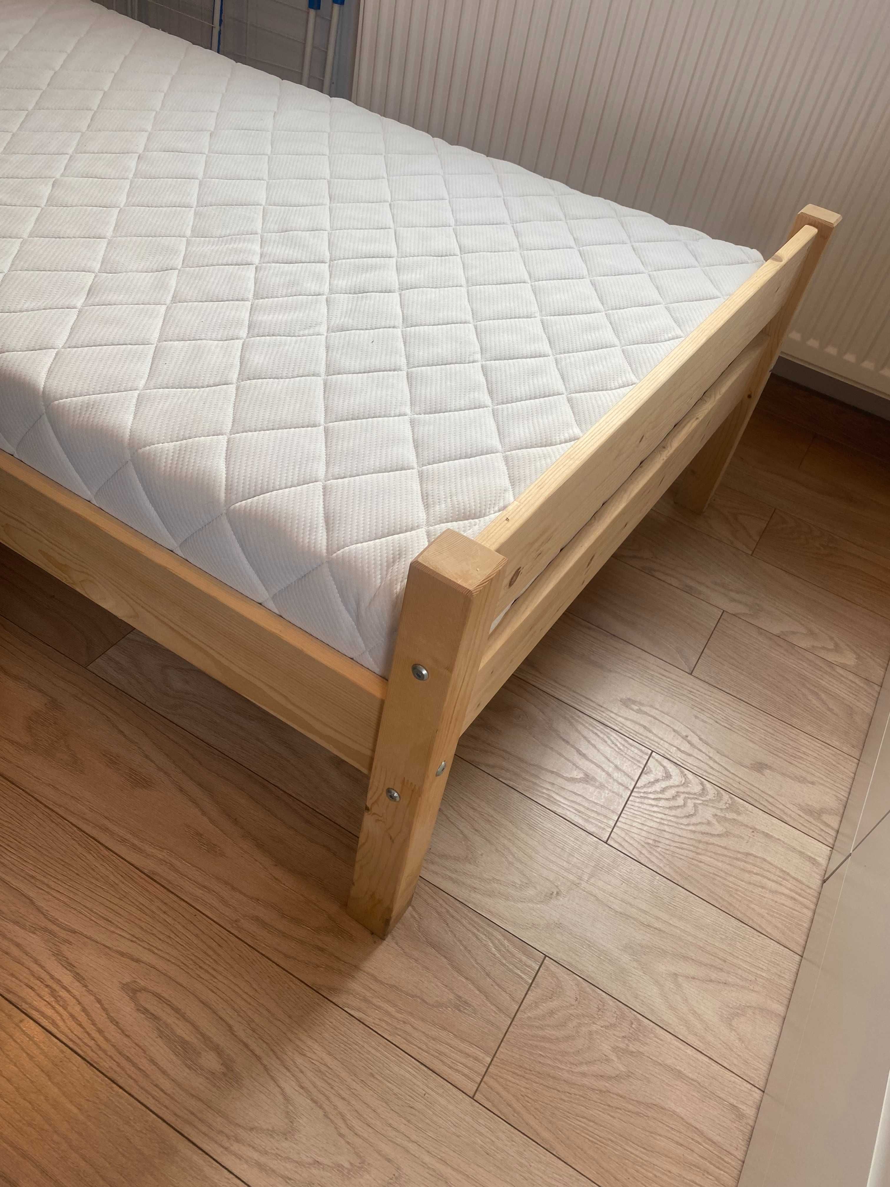 Łóżko drewniane z materacem, 120x200, 2 sztuki