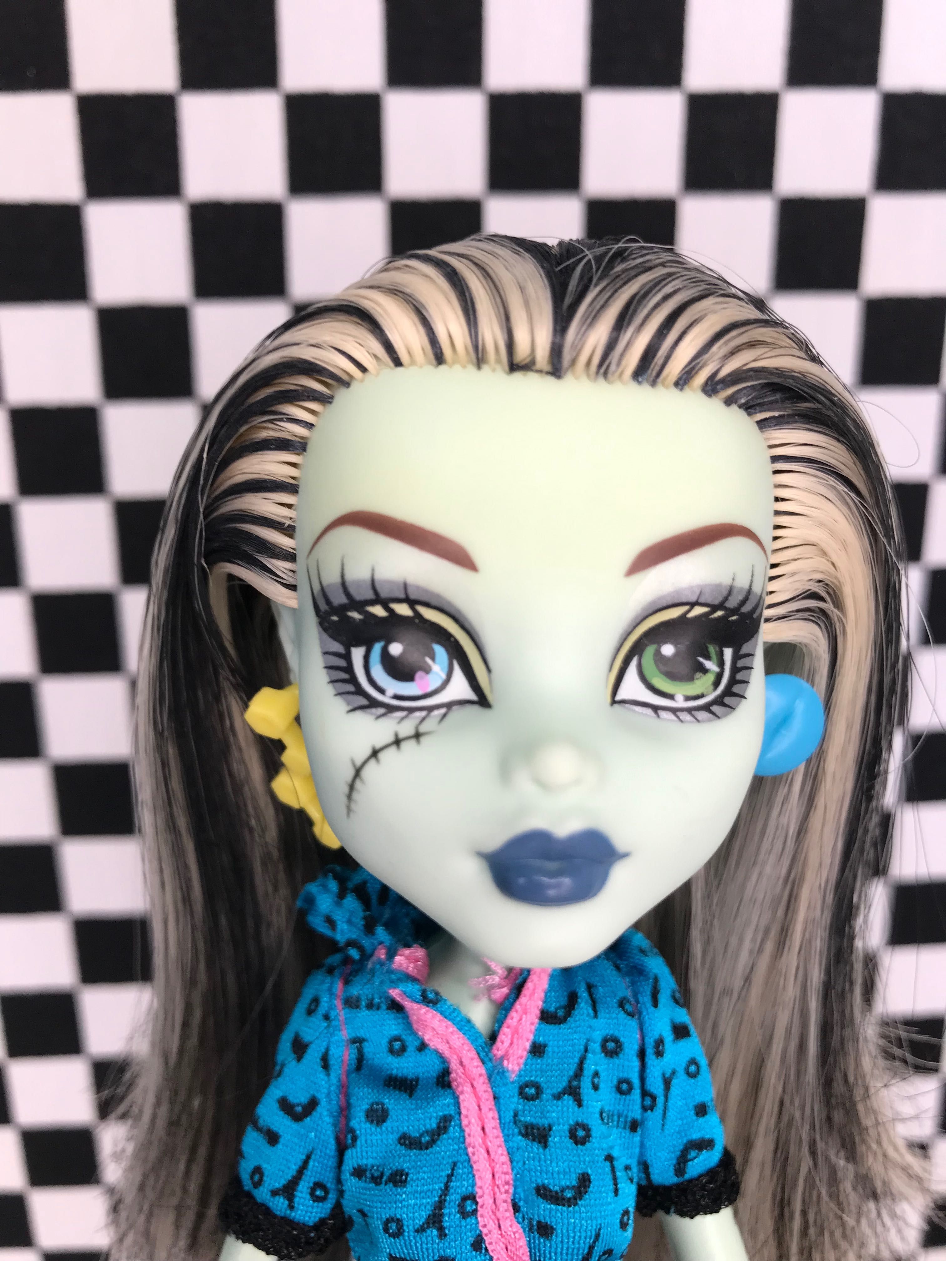 Monster High Монстер Хай Френкі Штейн Скаріж