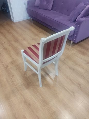 Krzesła drewniane - 6szt