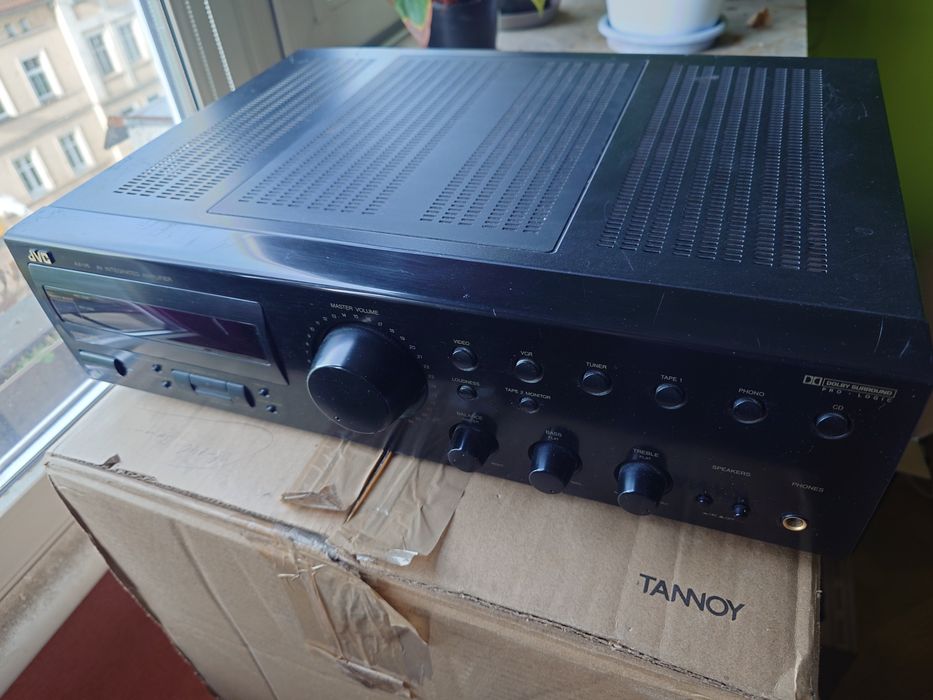 Wzmacniacz  JVC AX-V6