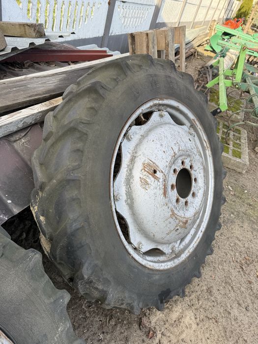 Kola 12.4x32 kolo felga ursus 3512 , 2812 mf255