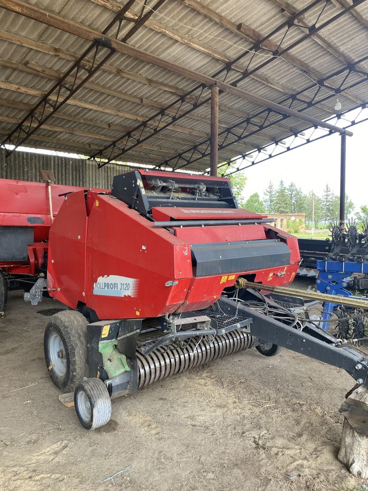 Рулонний прес-підбирач Pöttinger Rollprofi 3120