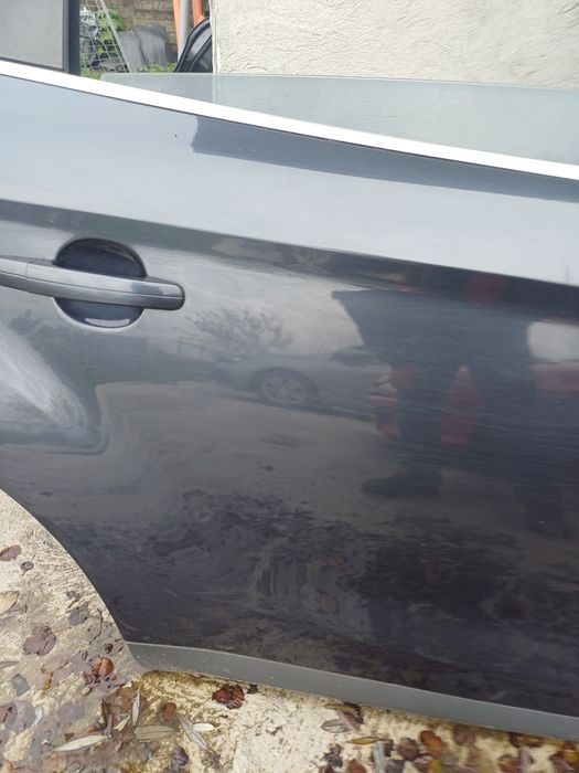 Drzwi prawy przód i tył Ford Kuga Mk 1 kolor H8