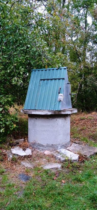 Продаж земельної ділянки, з старим будинком.