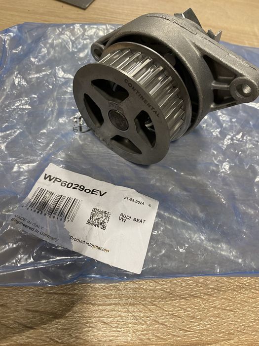 Помпа водяная (насос) охлаждения WP6029 Continental/Siemens