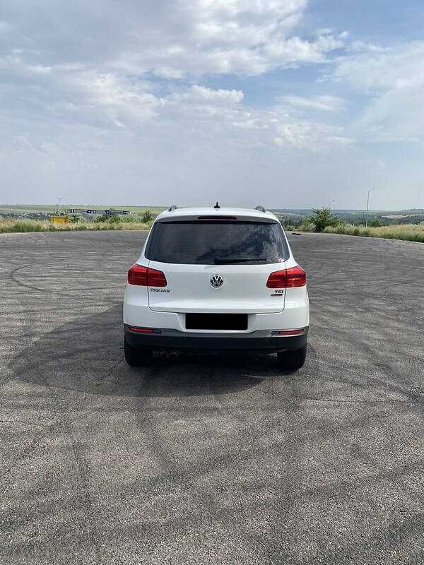 Volkswagen Tiguan 2016