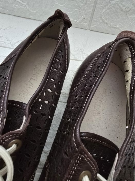 Klaveness skórzane przewiewne buty r.41