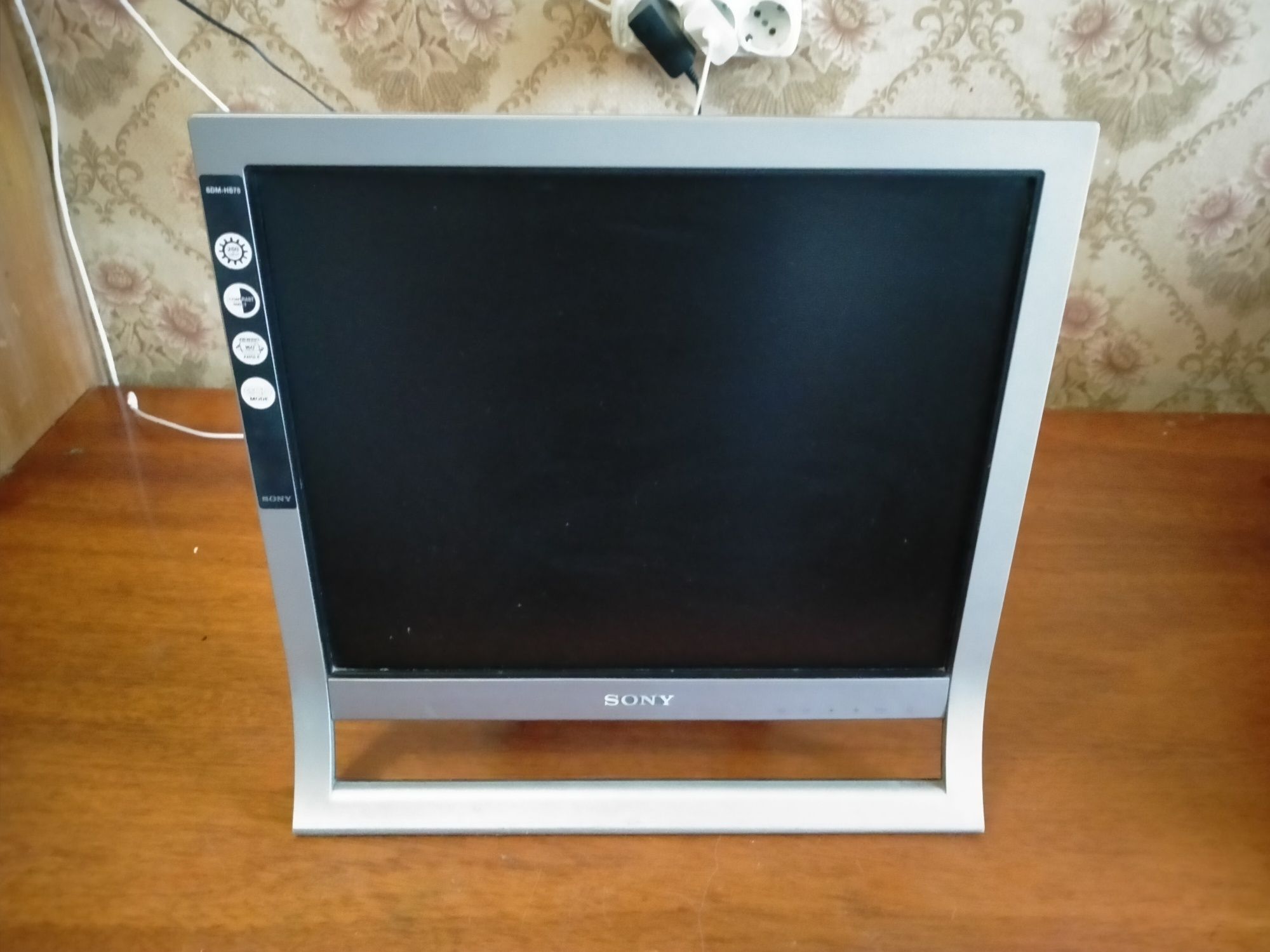 Монитор Sony 17 SDM HS75P