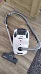 Odkurzacz Hoover 700w jak nowy
