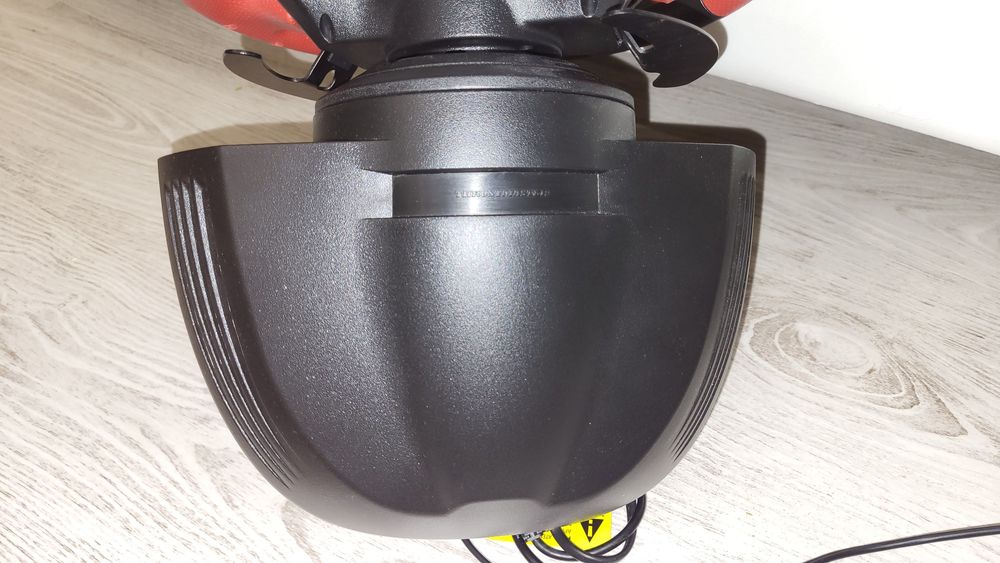 Продам игровой руль Thrustmaster T150 полностью НОВЫЙ!!