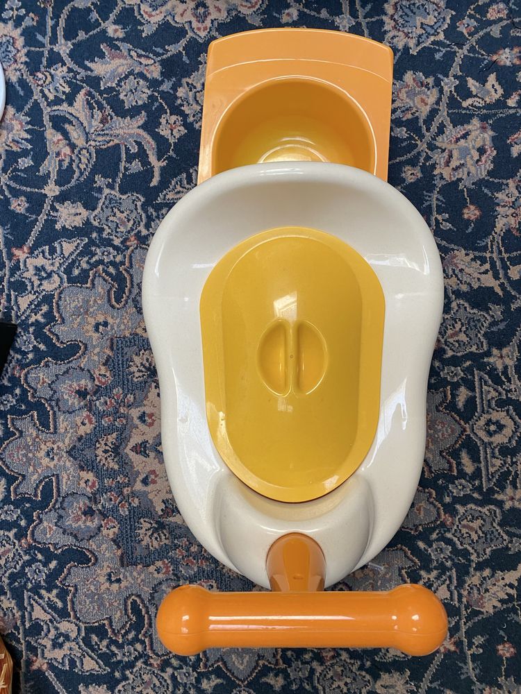 Baldinho de bébé com apoio