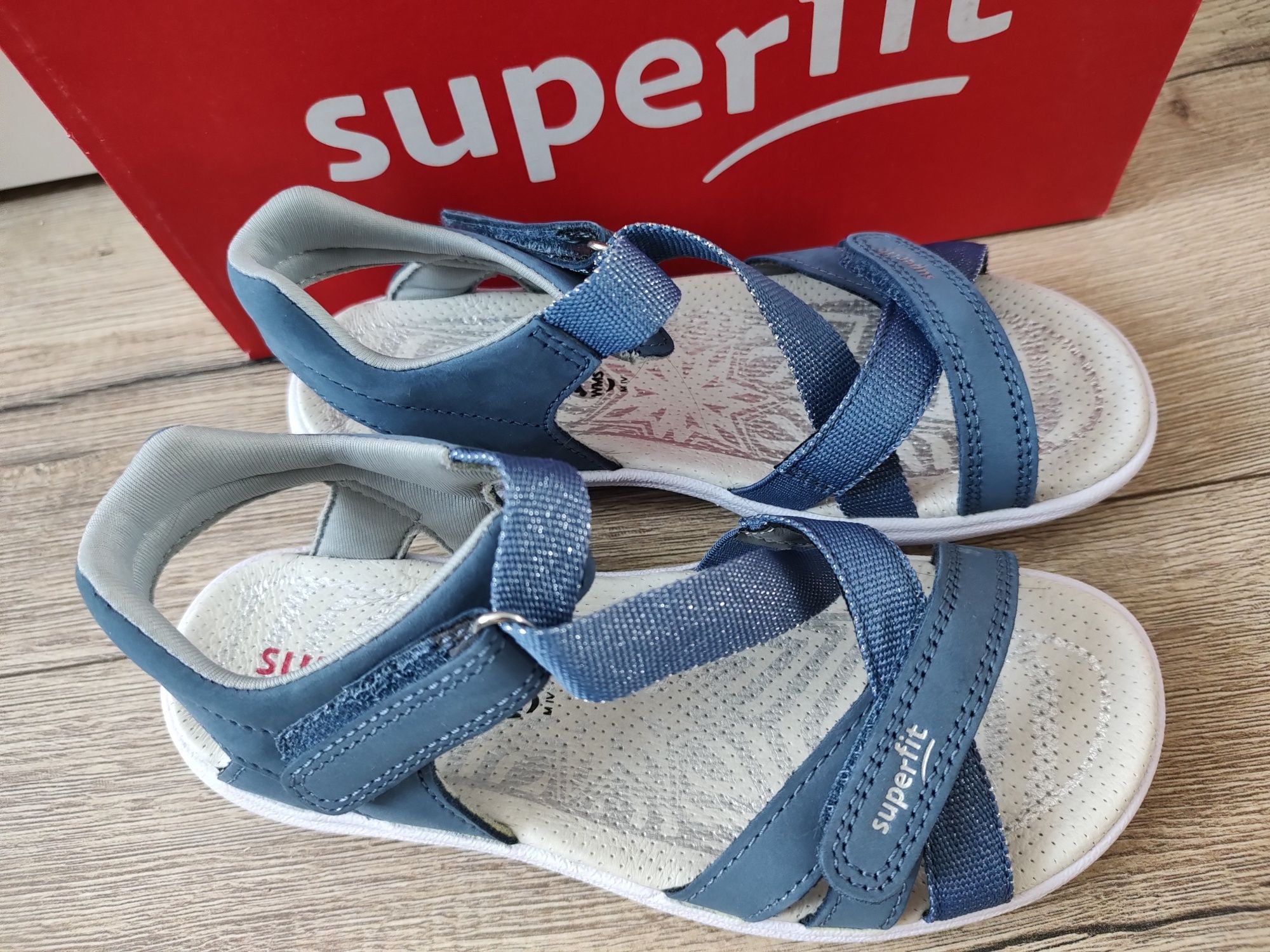 Sandały Superfit 33