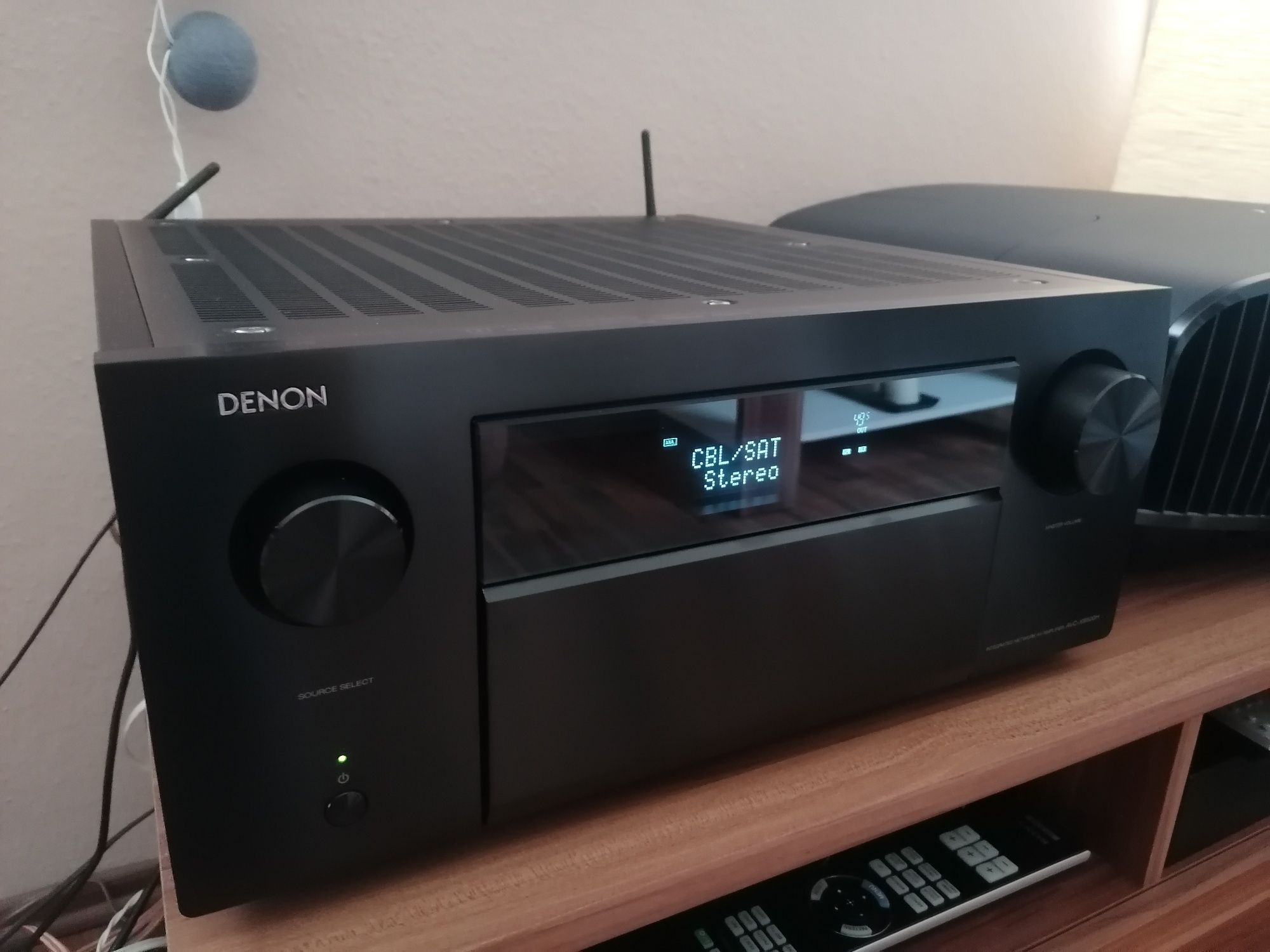 Amplituner Denon avc x8500 H