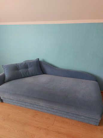 Kanapa/lozko/sofa